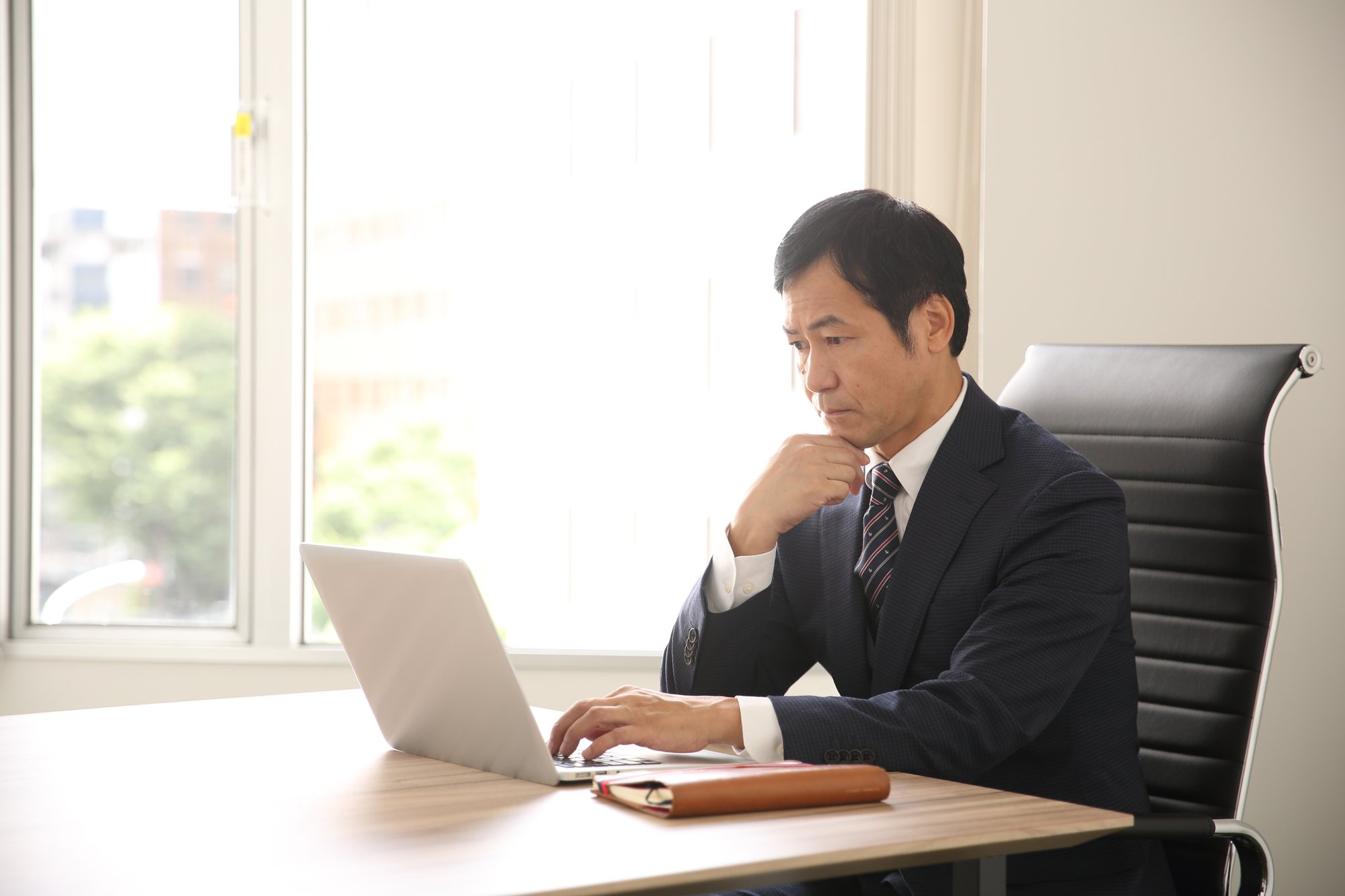 保存版 謝罪メールのシーン別文例集と書き方のポイント メールワイズ式 お役立ちコラム メールワイズ式 お役立ちコラム